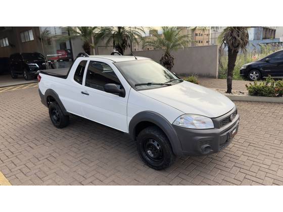 FIAT STRADA 1.4 MPI HARD WORKING CE 8V FLEX 2P MANUAL FIAT STRADA 1.4 MPI HARD WORKING CE 8V FLEX 2P MANUAL